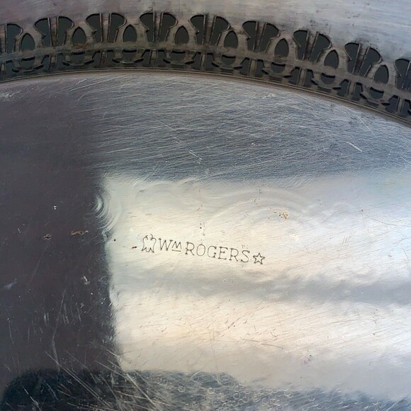 Wm. Rogers Silver-Plate Round Tray Platter Pierced 12.25" Across - Picture 6 of 6